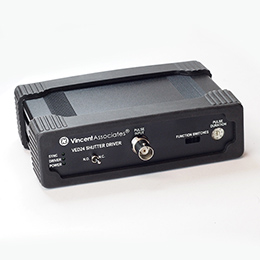 Uniblitz VED24 快門驅(qū)動器